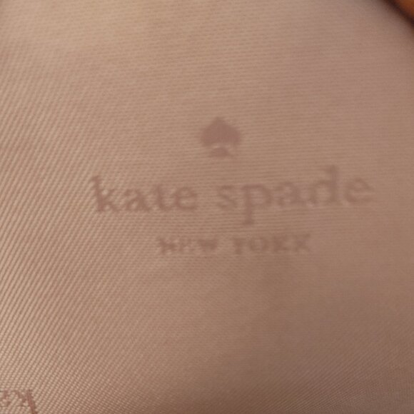 Kate Spade Leila miniflip crossbody WLR00396 - Picture 8 of 9